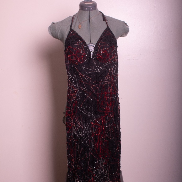 Dresses & Skirts - vintage sparkly long black dress